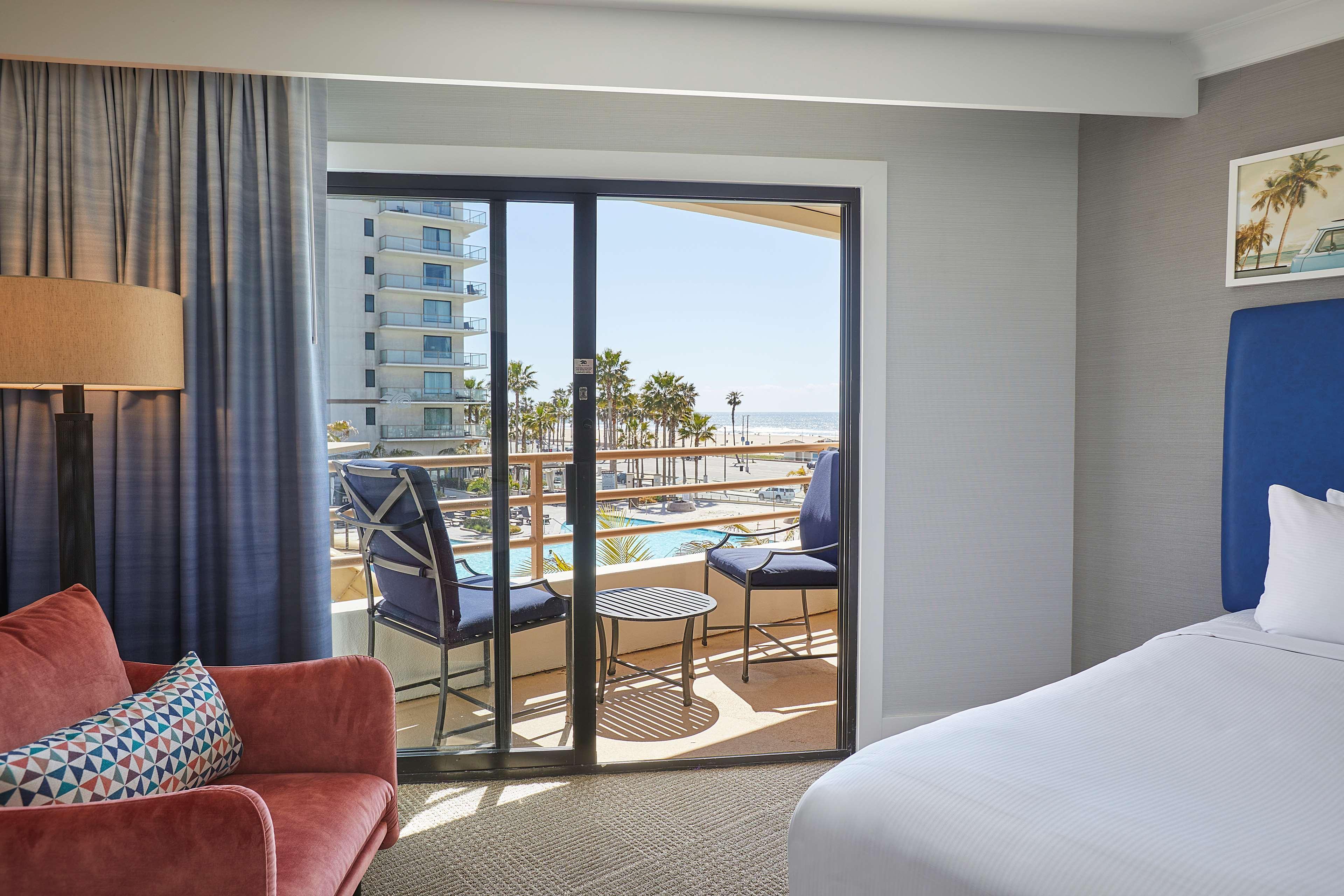 The Waterfront Resort, A Hilton