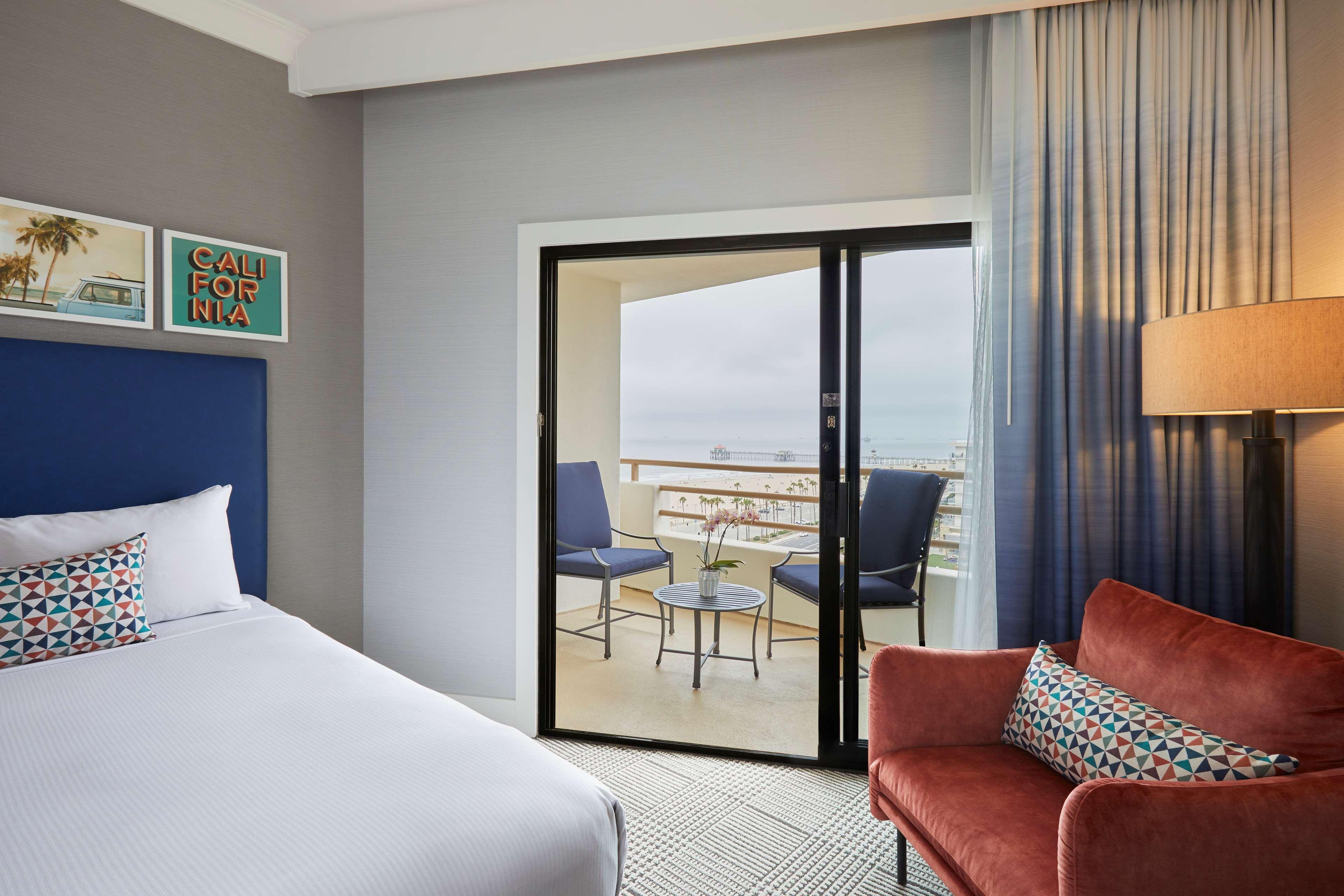 The Waterfront Resort, A Hilton Resort Huntington Beach