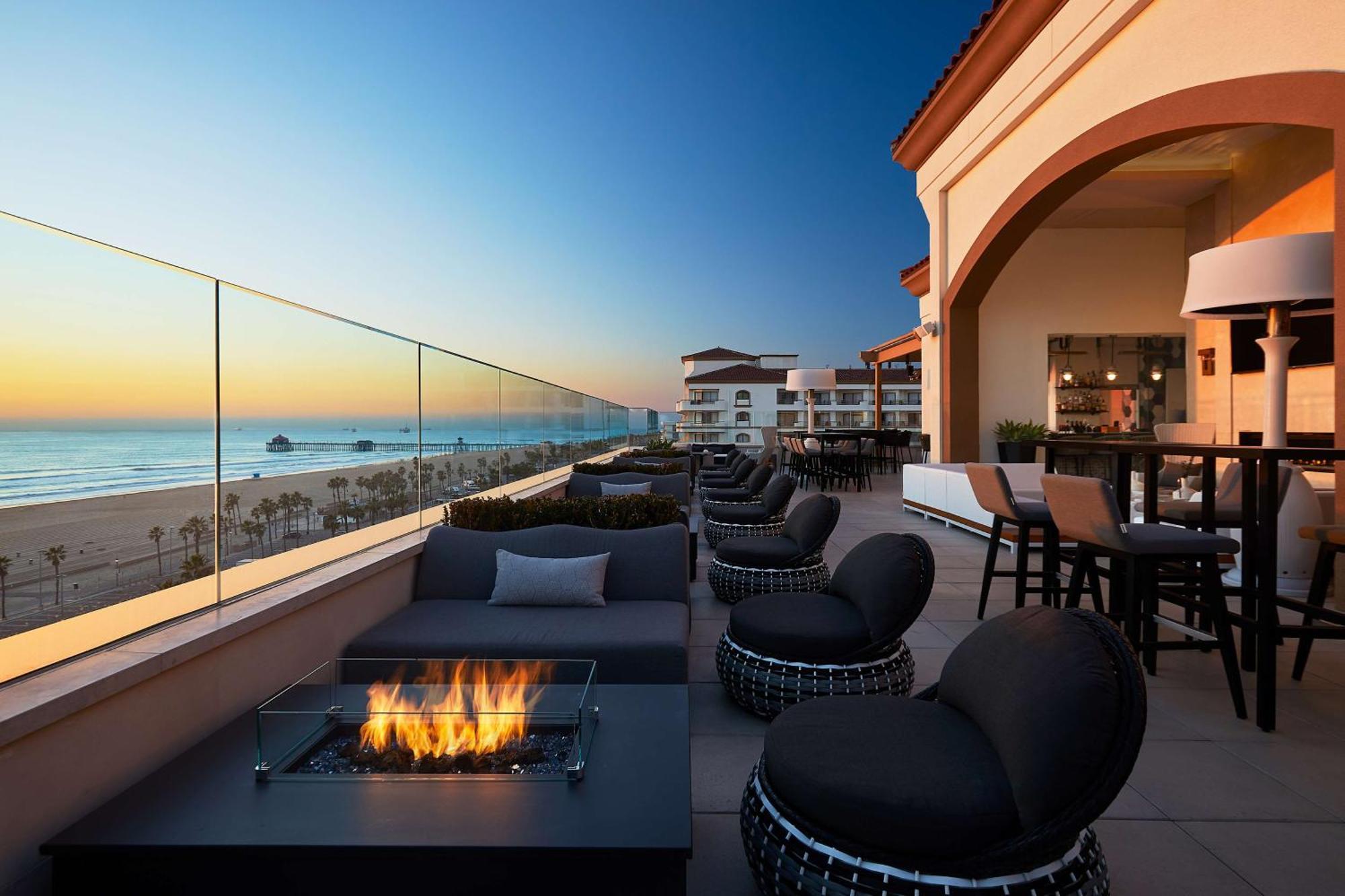 The Waterfront Beach Resort, A Hilton Resort Huntington Beach